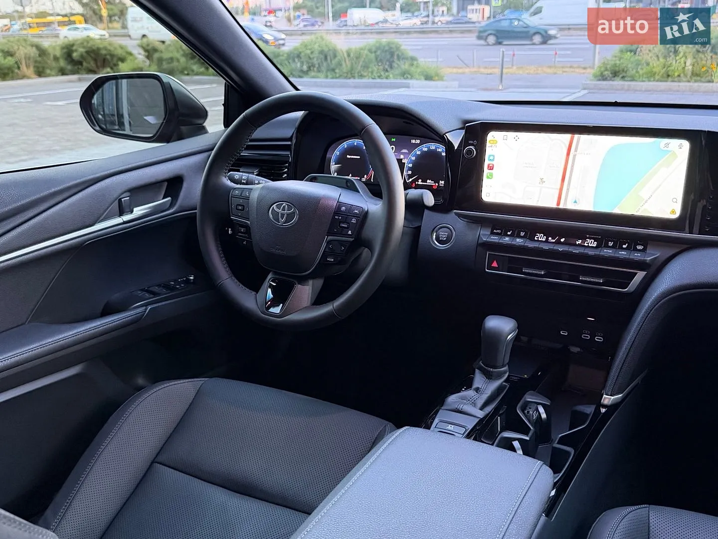 2026 Toyota Camry - мініатюра 10