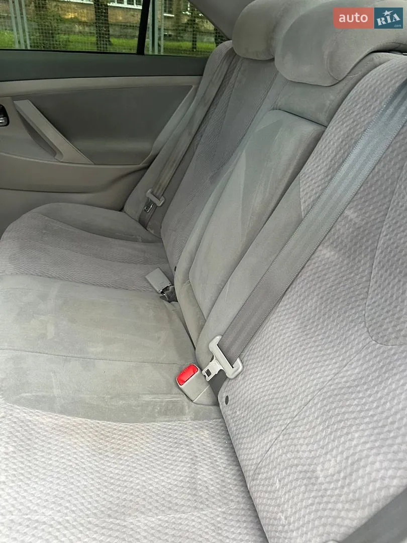2010 Toyota Camry - мініатюра 11