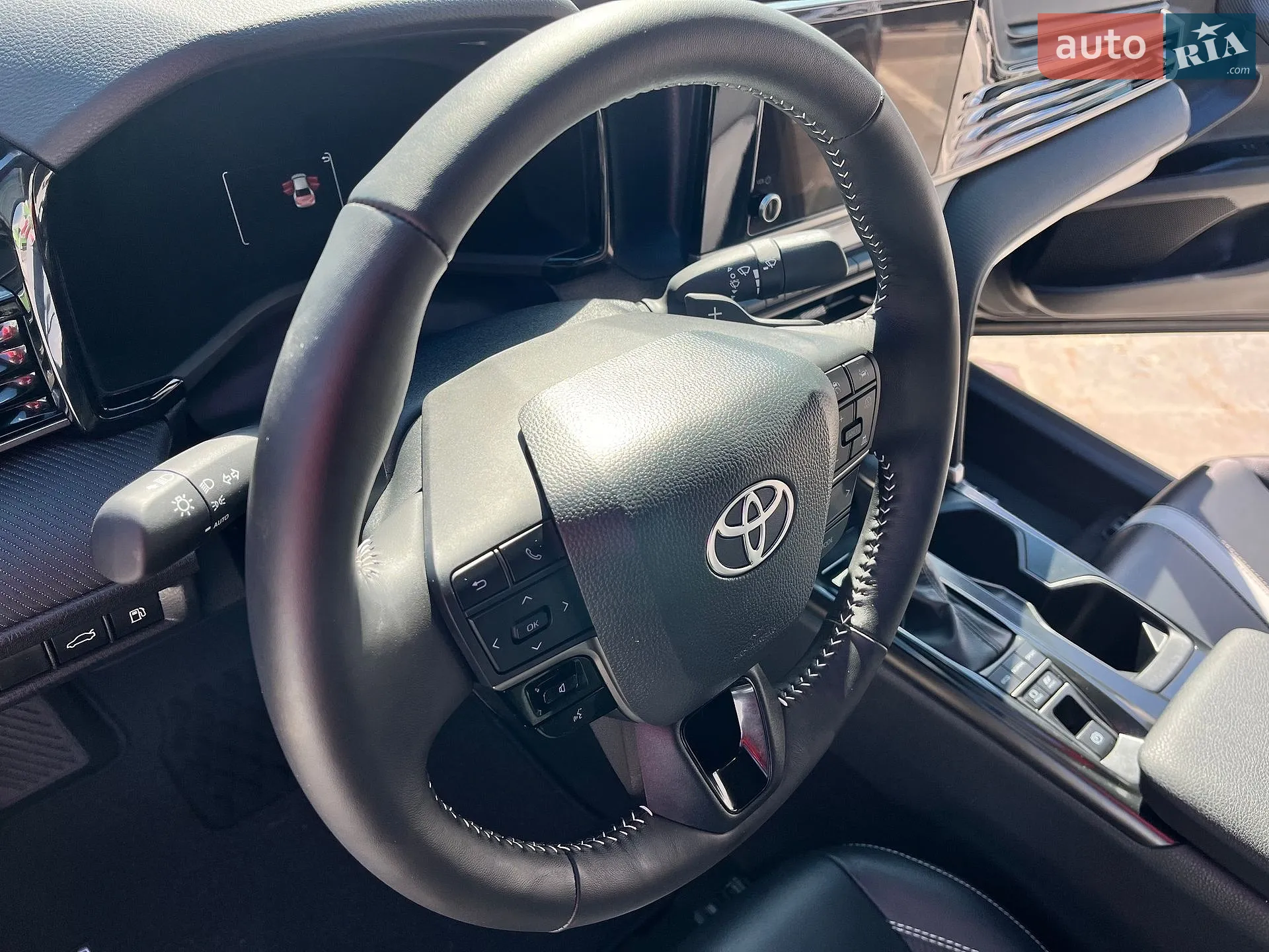2026 Toyota Camry - мініатюра 25