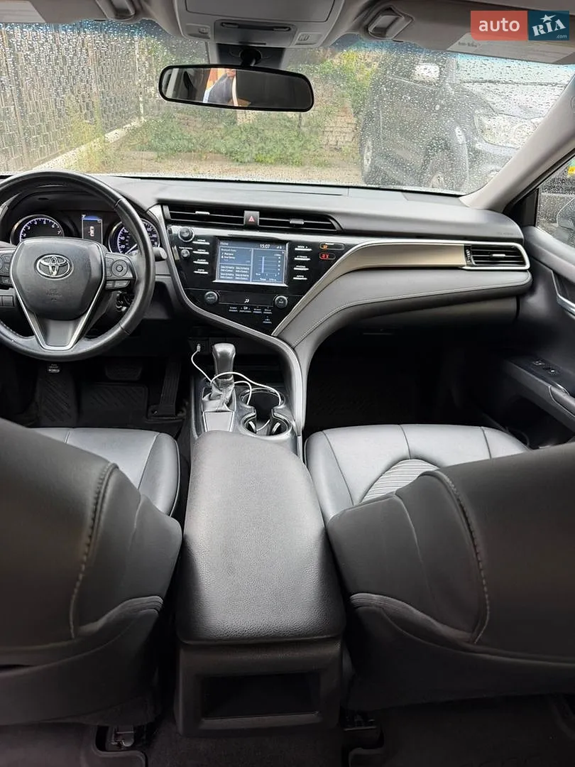 2018 Toyota Camry - мініатюра 7