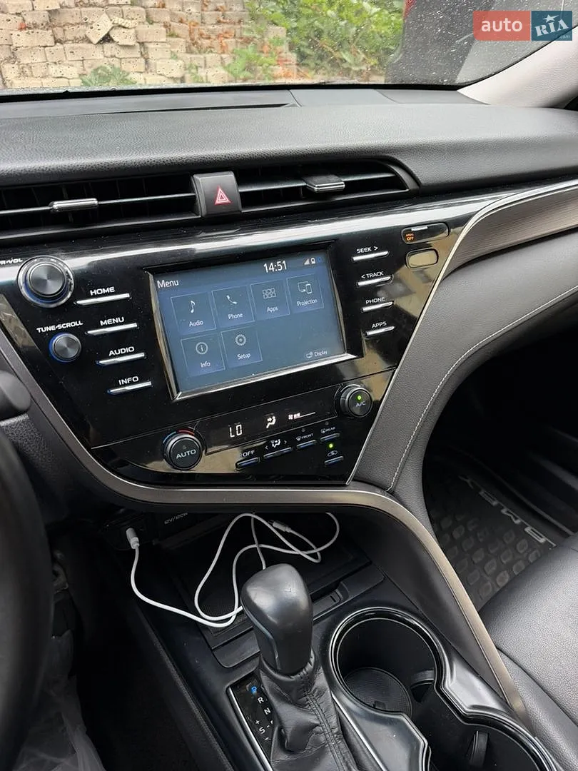 2018 Toyota Camry - мініатюра 31