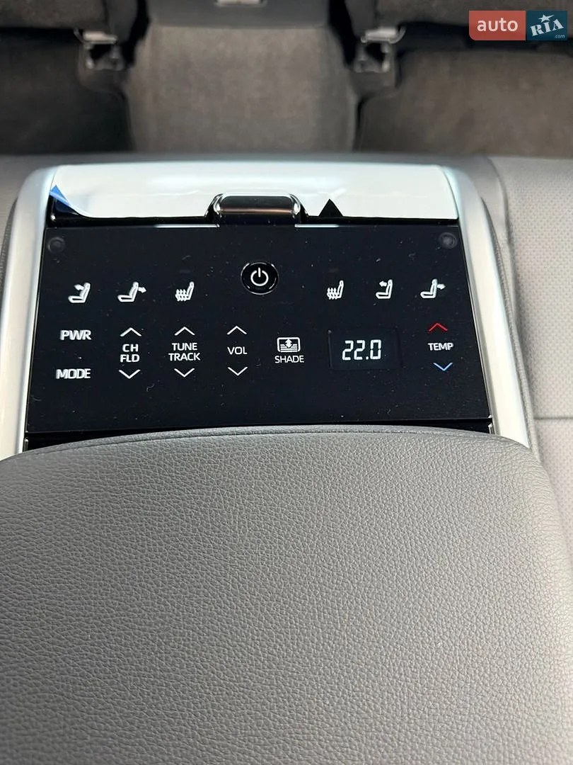 2026 Toyota Camry - мініатюра 23