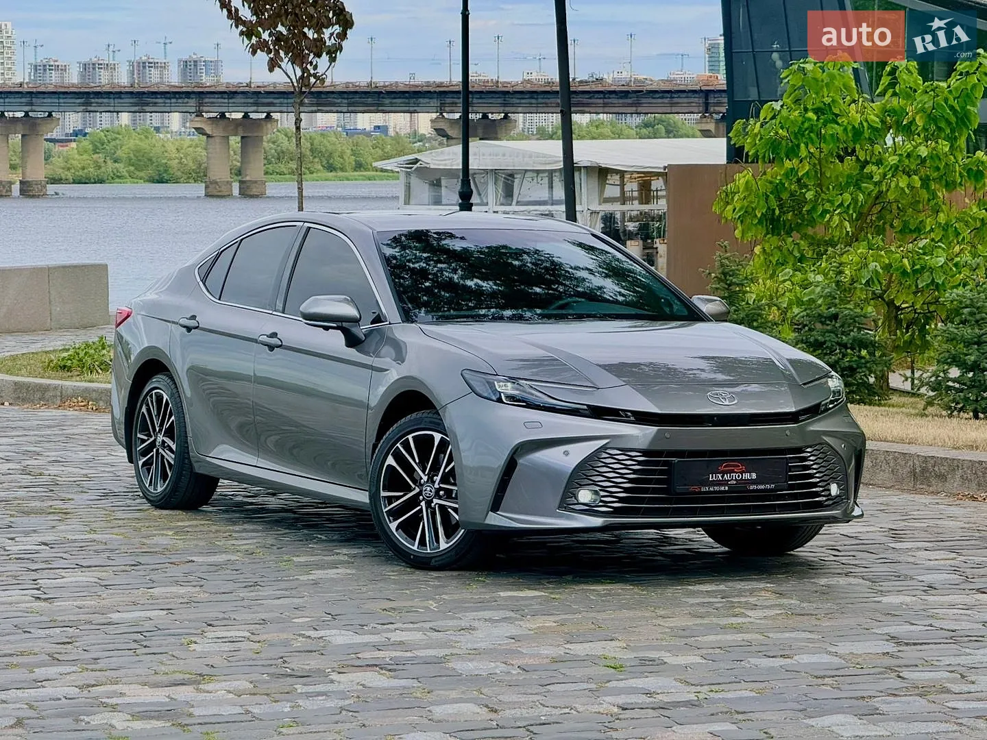 2026 Toyota Camry - мініатюра 181