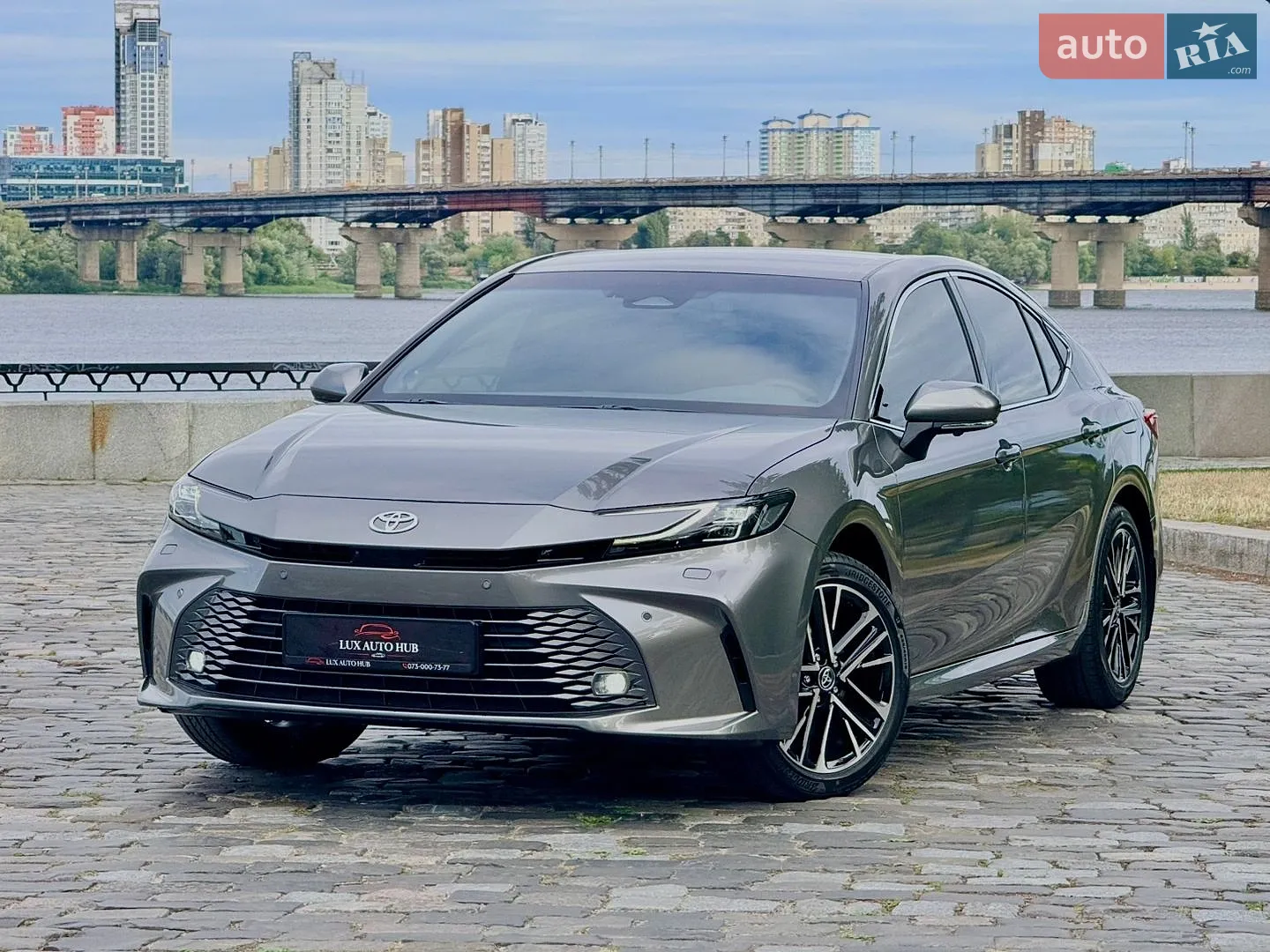 2026 Toyota Camry - мініатюра 199