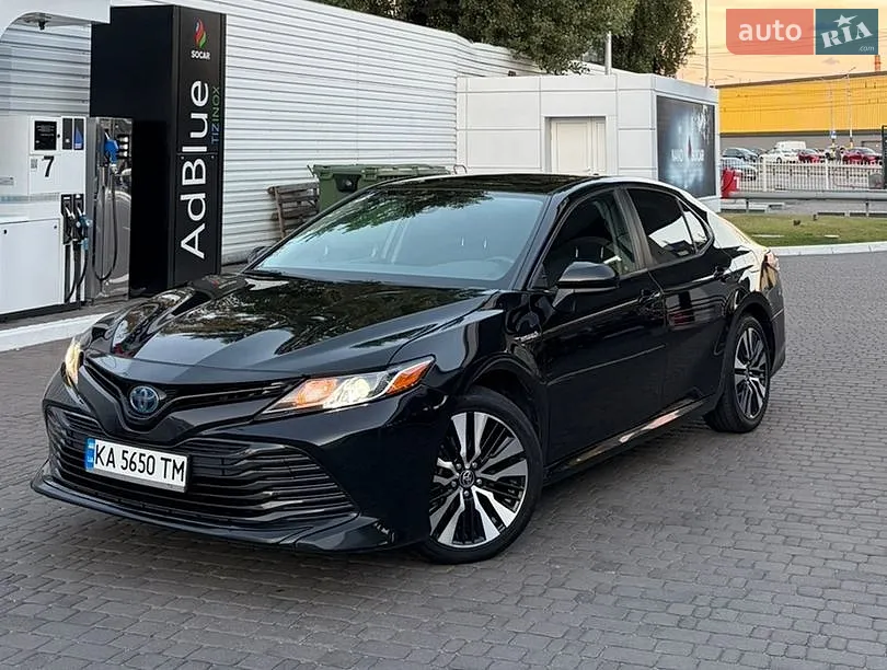 2019 Toyota Camry - мініатюра 4