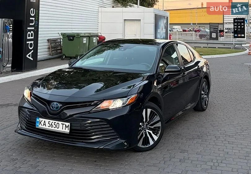 2019 Toyota Camry - мініатюра 9