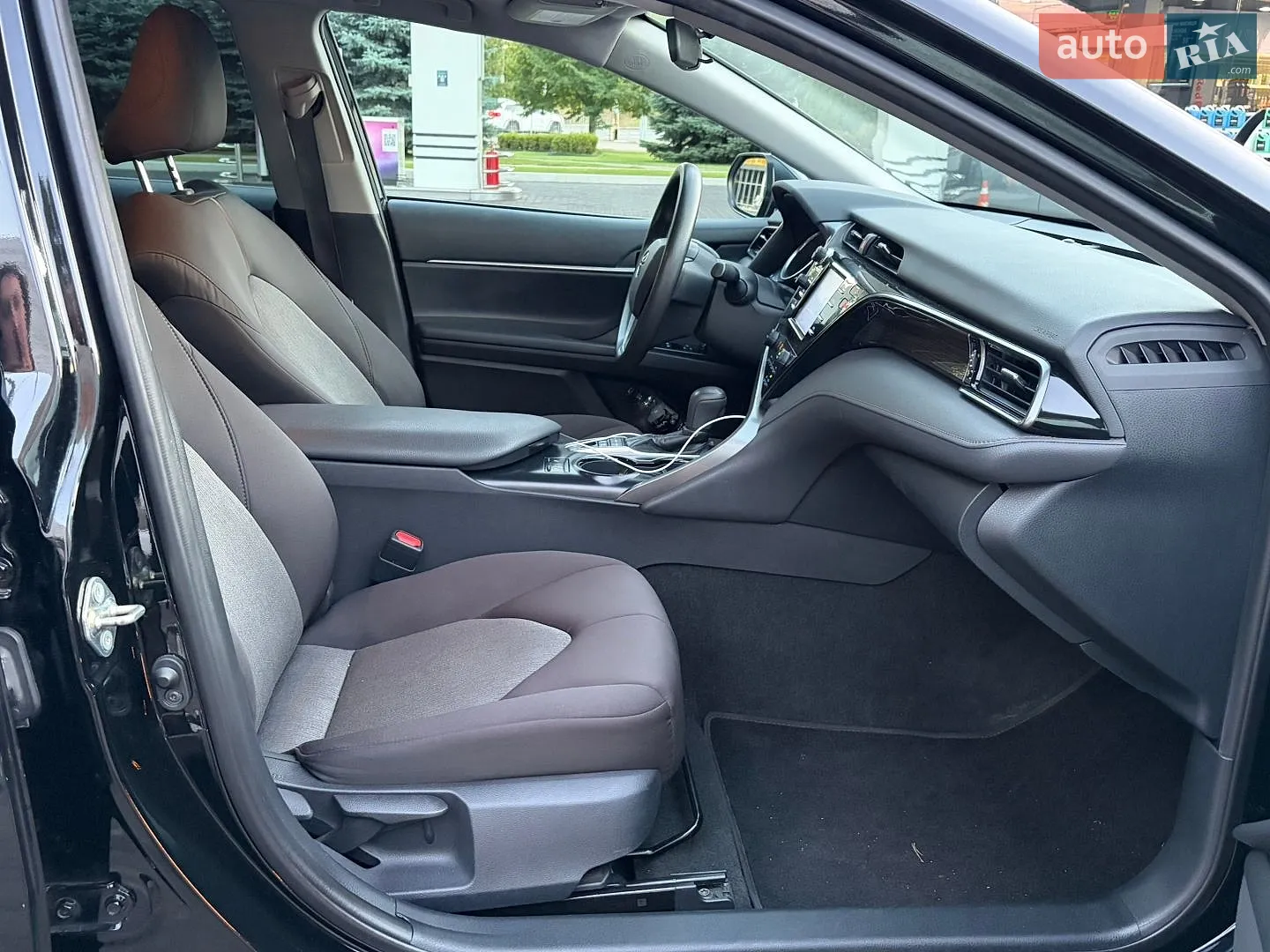 2019 Toyota Camry - мініатюра 32