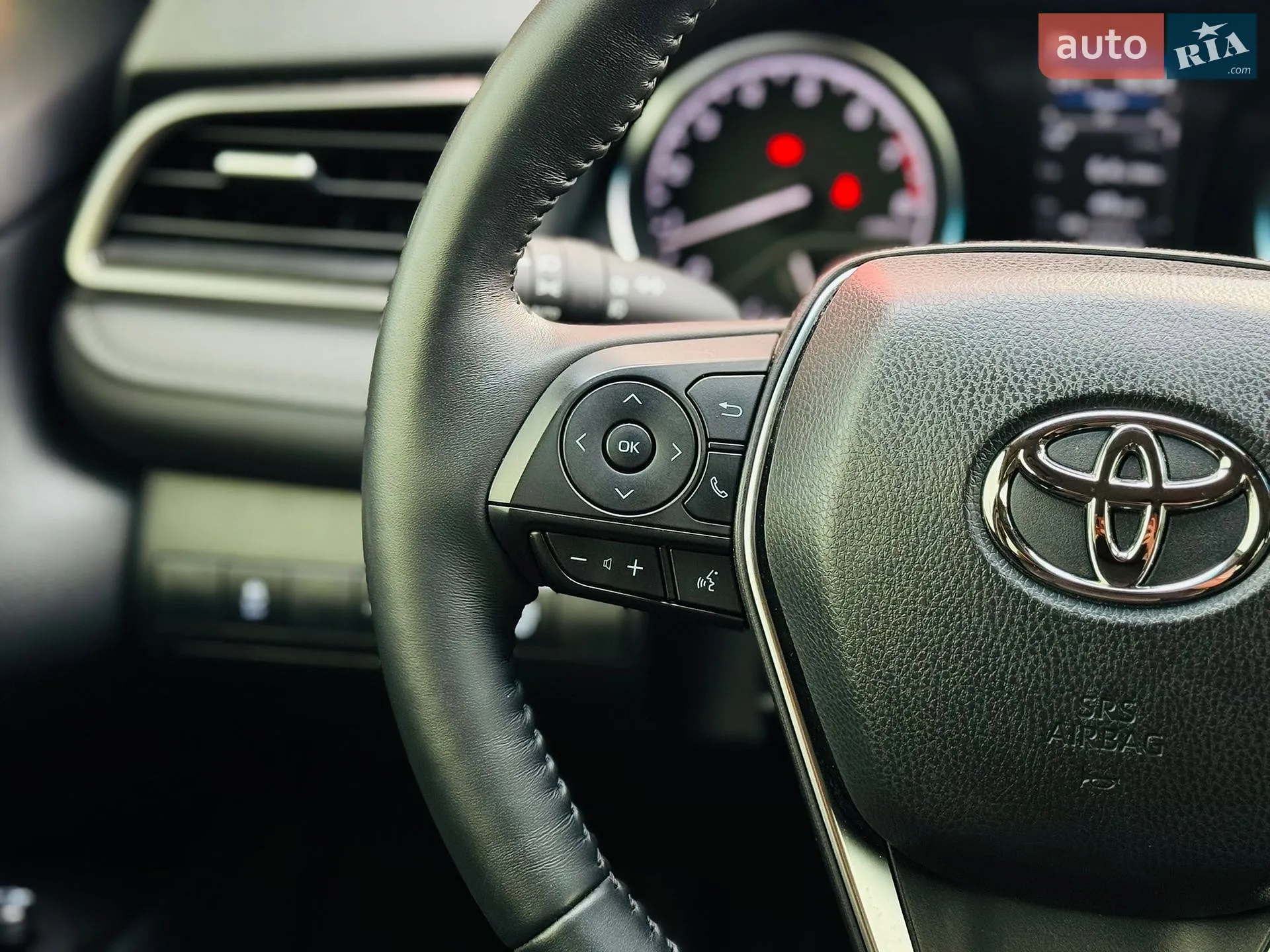 2023 Toyota Camry - мініатюра 10