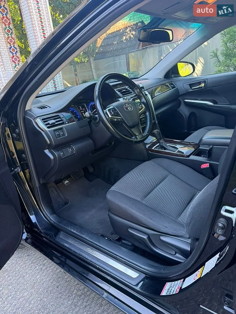 2016 Toyota Camry - мініатюра 16