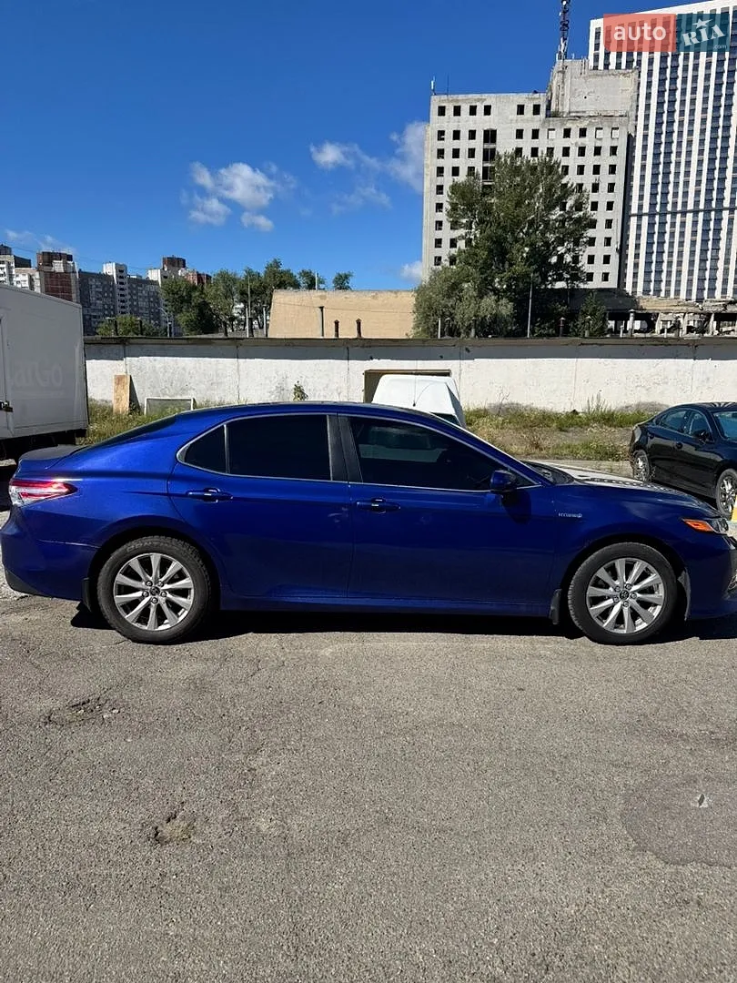 2018 Toyota Camry - мініатюра 4