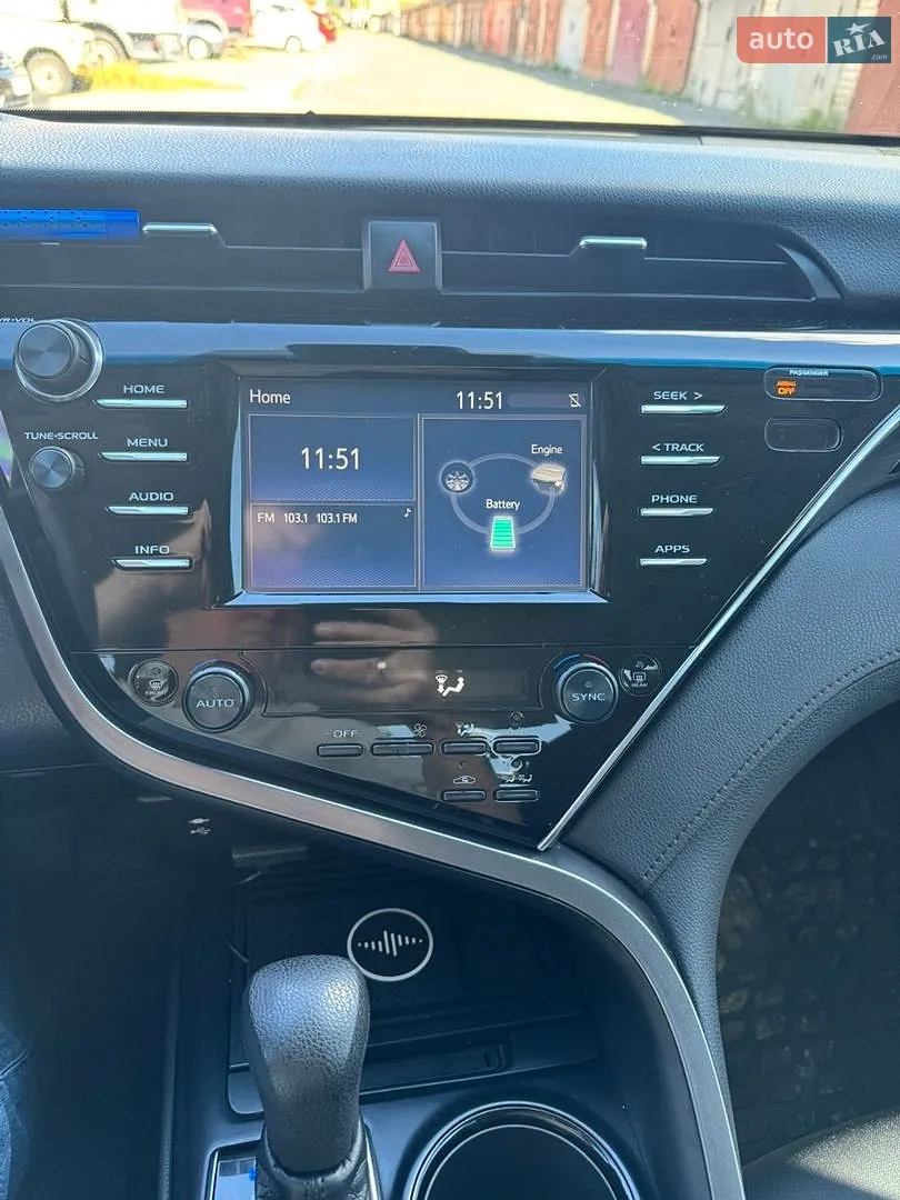 2018 Toyota Camry - мініатюра 13