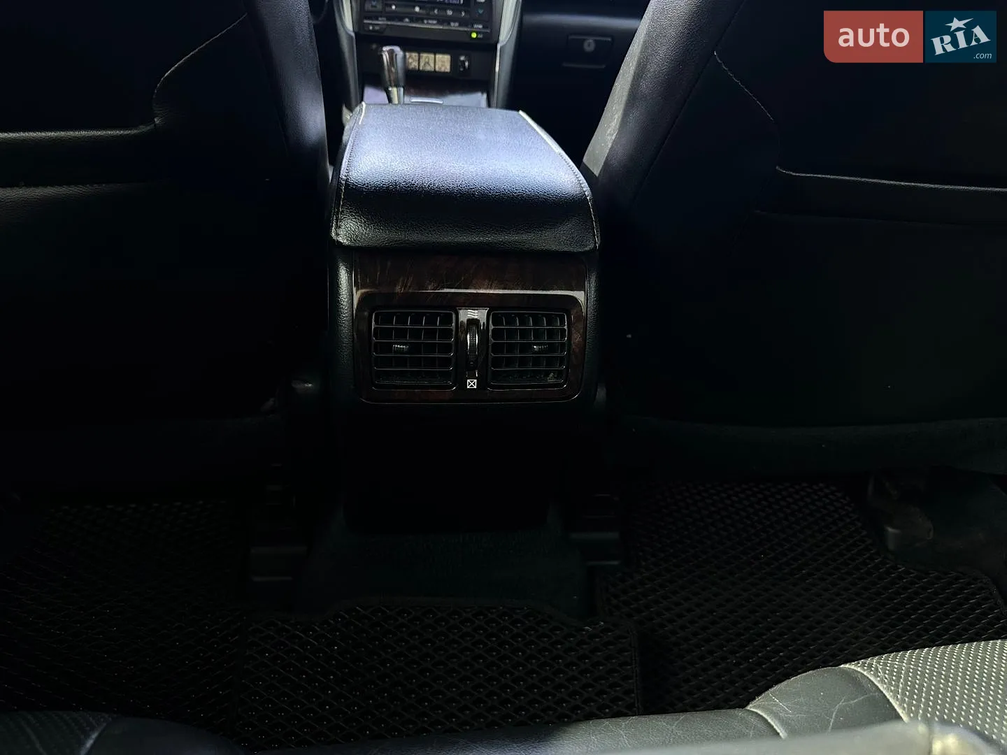 2014 Toyota Camry - мініатюра 25