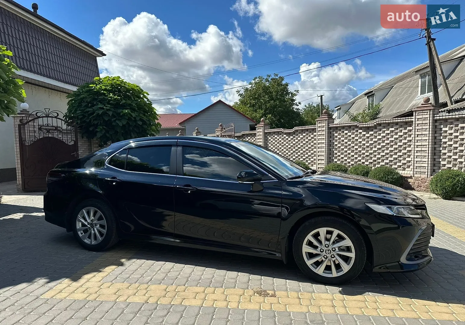 2022 Toyota Camry - мініатюра 8