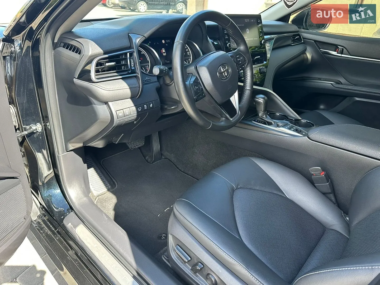 2022 Toyota Camry - мініатюра 18