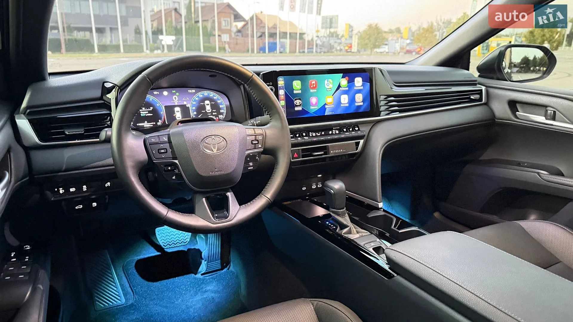 2025 Toyota Camry - мініатюра 16