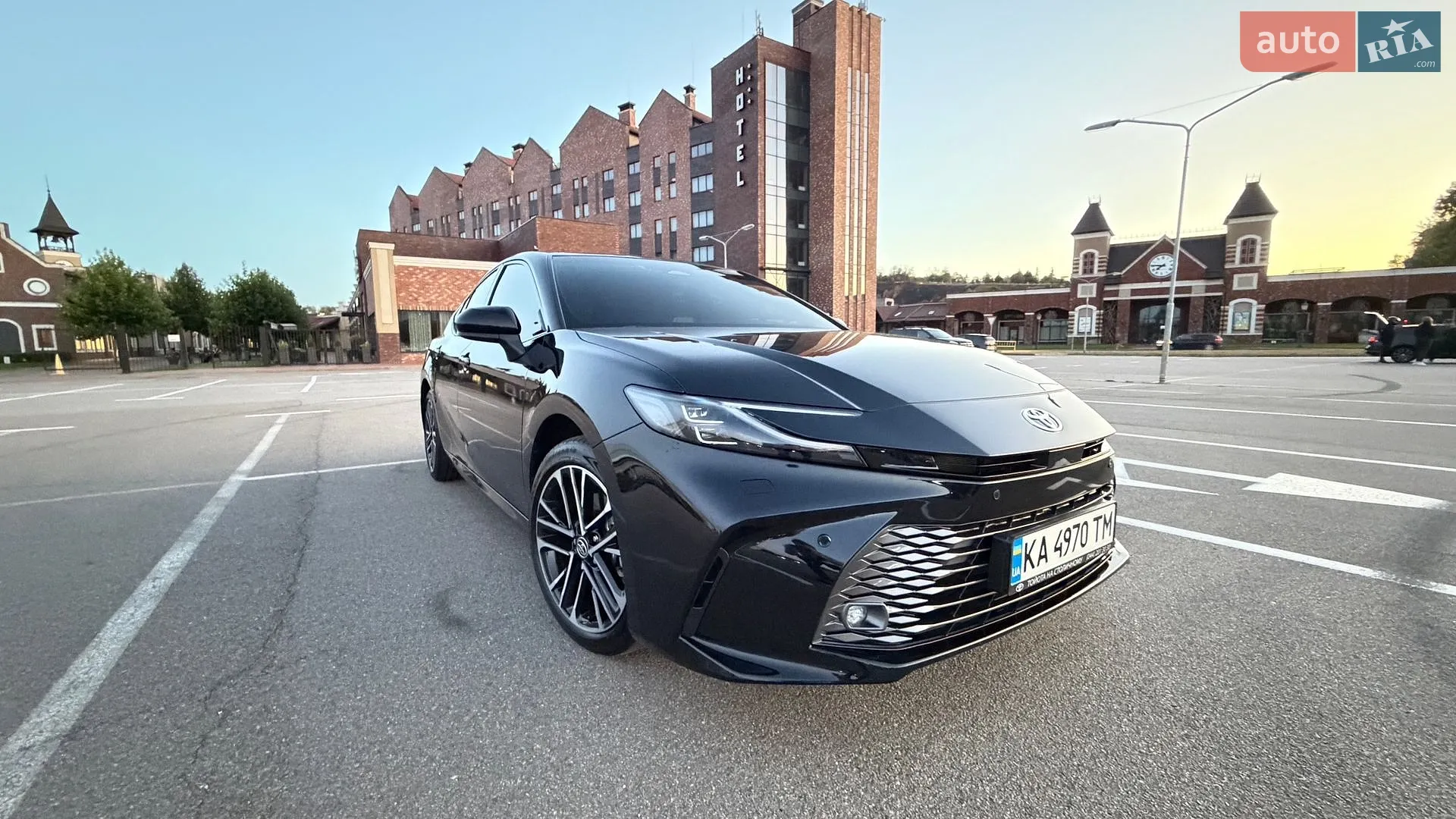 2025 Toyota Camry - мініатюра 35