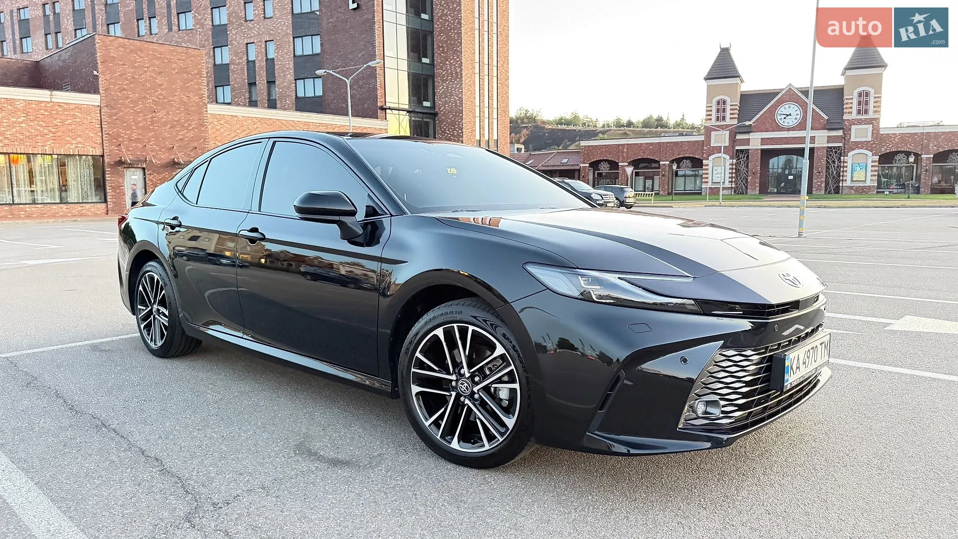 2025 Toyota Camry - мініатюра 38