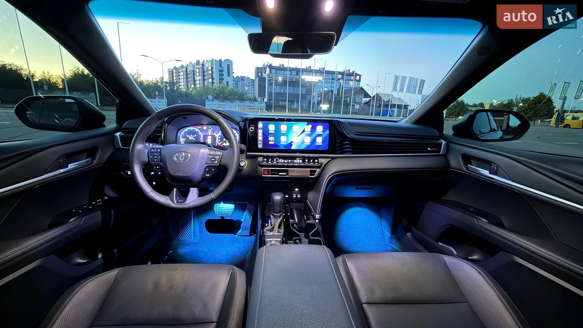 2025 Toyota Camry - мініатюра 43