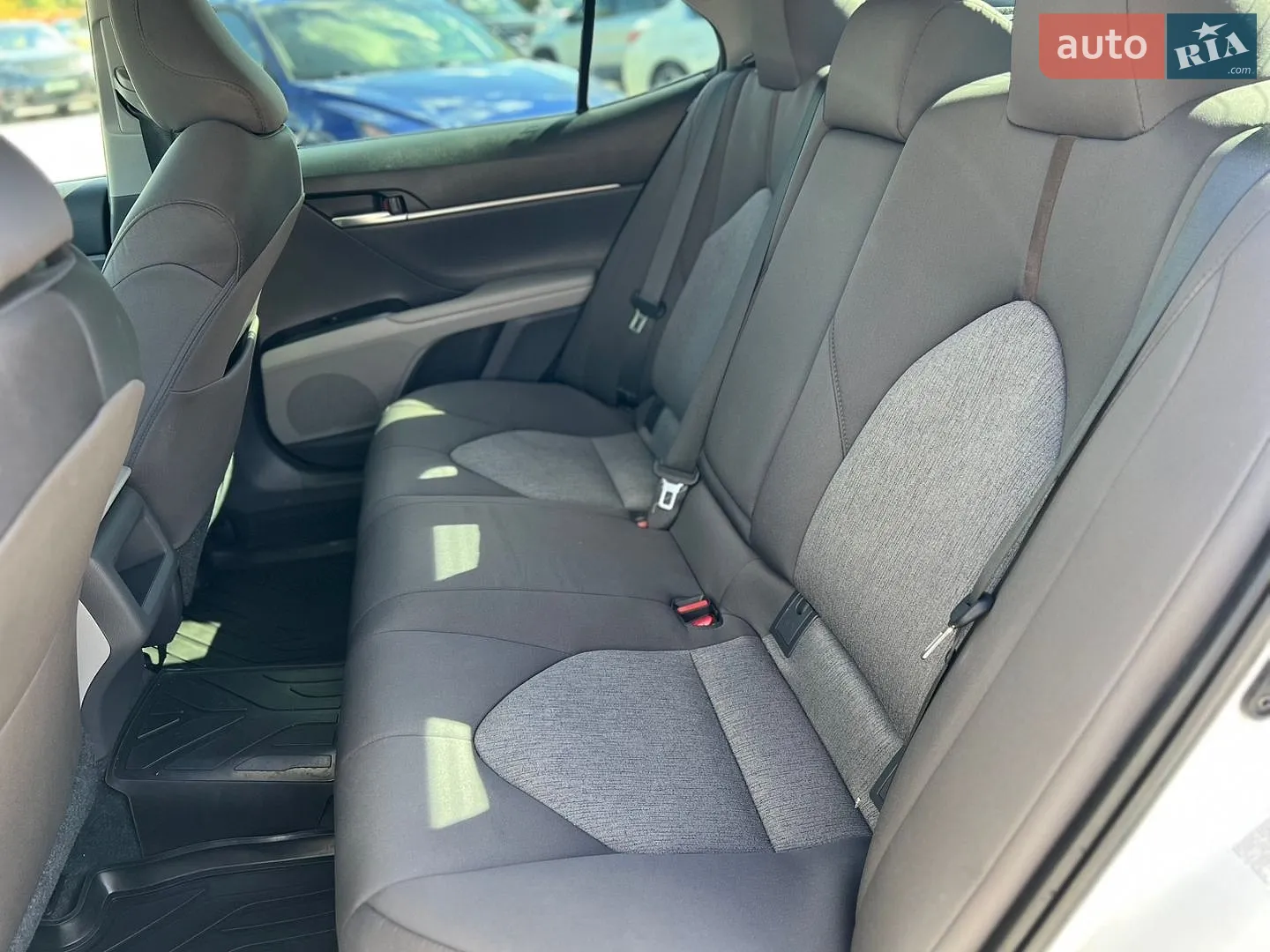 2018 Toyota Camry - мініатюра 36
