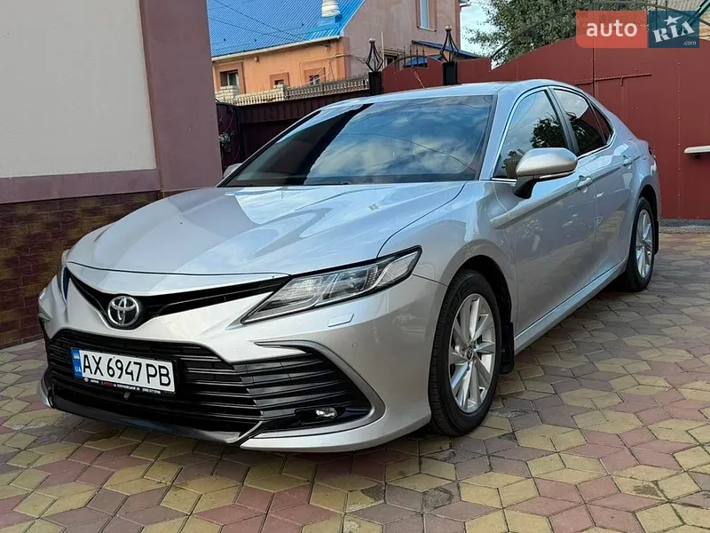 Toyota Camry 2022
