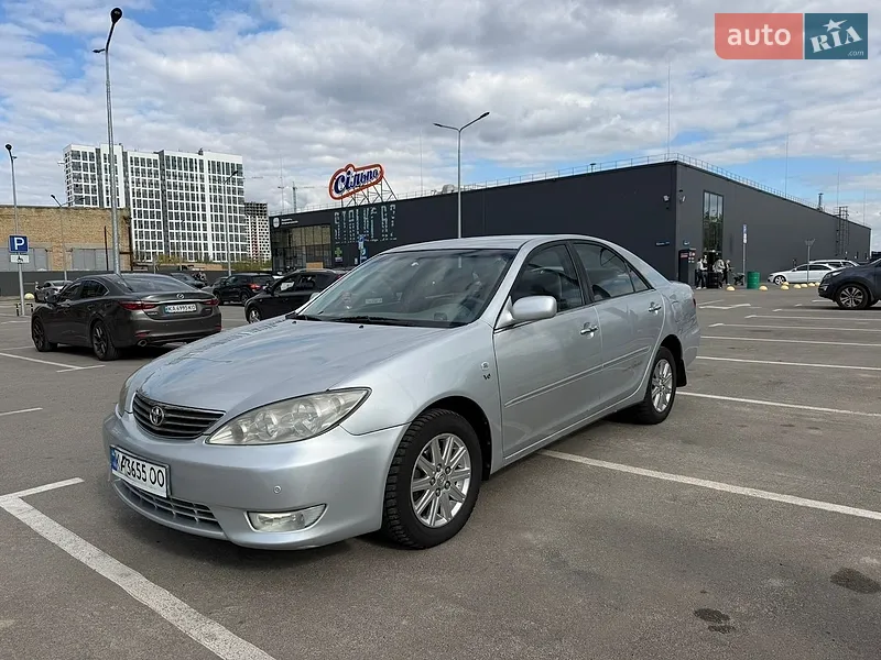 Toyota Camry 2005