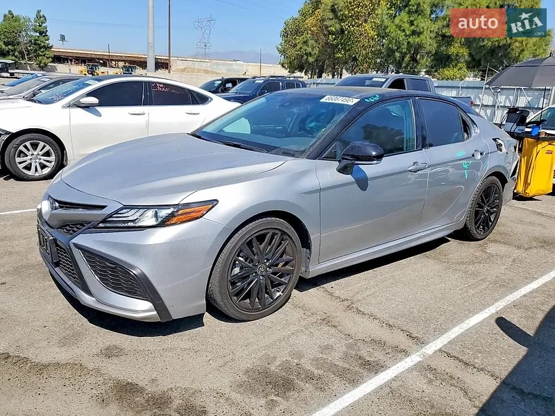 Toyota Camry 2022