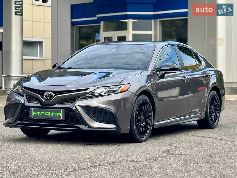 Toyota Camry 2022