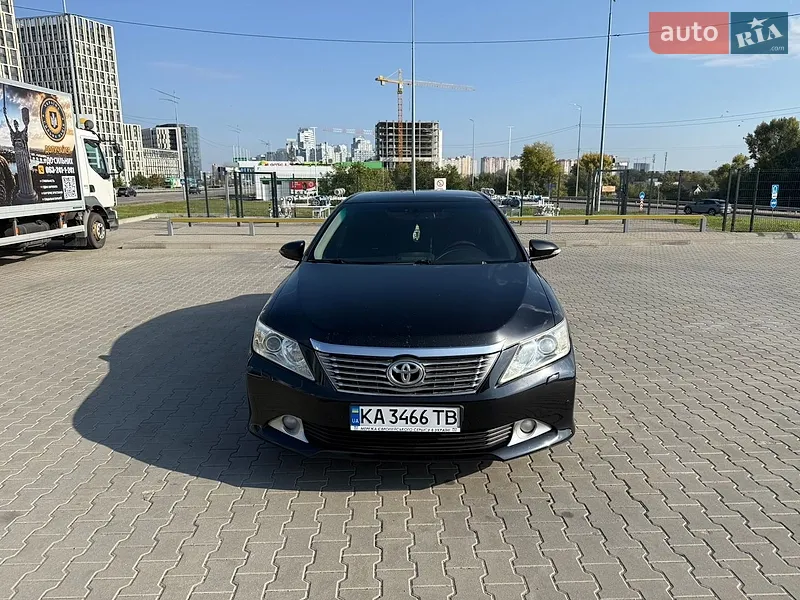 Toyota Camry 2012