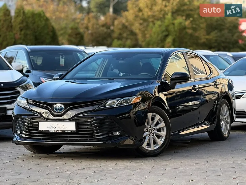 Toyota Camry 2017