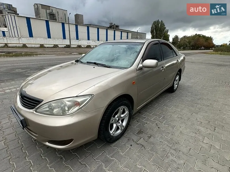 Toyota Camry 2003
