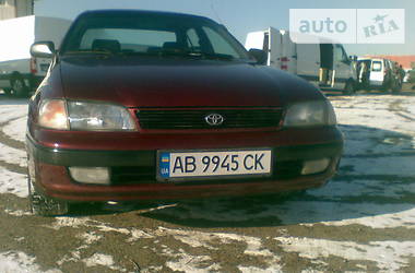 Седан Toyota Carina E 1996 в Виннице