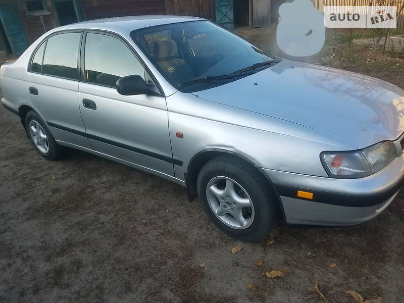 Седан Toyota Carina E 1997 в Рівному