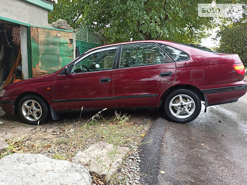 Ліфтбек Toyota Carina E 1997 в Миколаєві