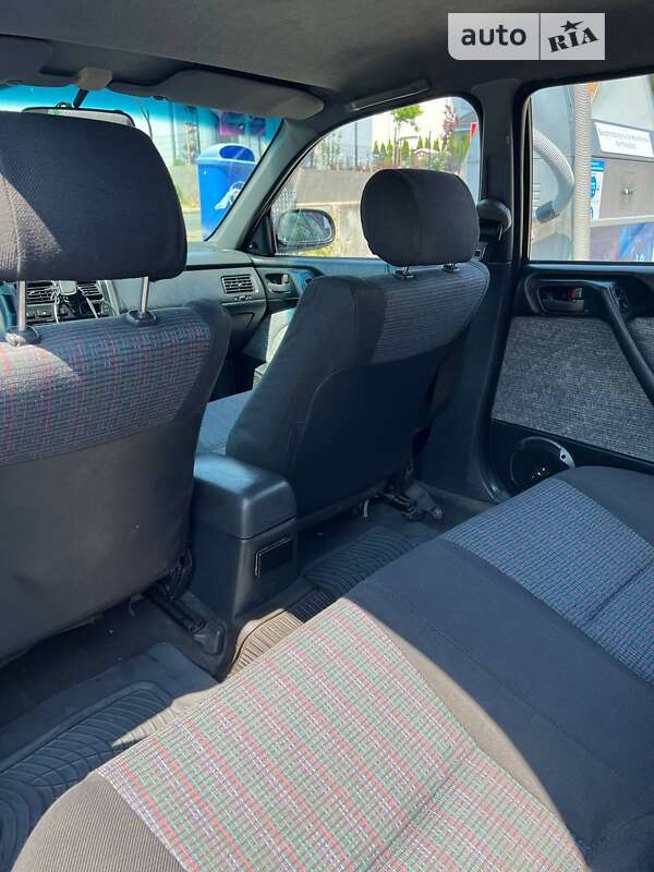Седан Toyota Carina E 1994 в Одесі