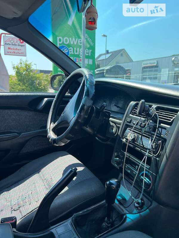 Седан Toyota Carina E 1994 в Одесі