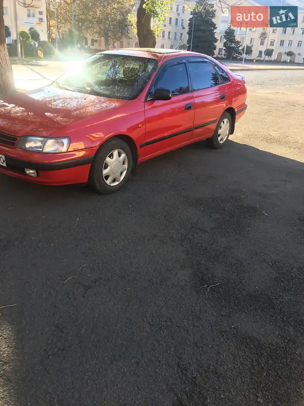 Toyota Carina E