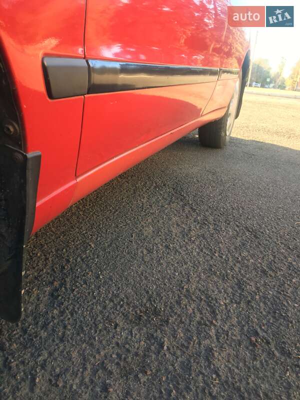 Лифтбек Toyota Carina E 1995 в Одессе