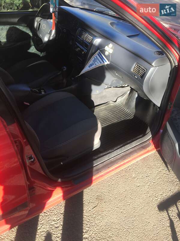 Лифтбек Toyota Carina E 1995 в Одессе