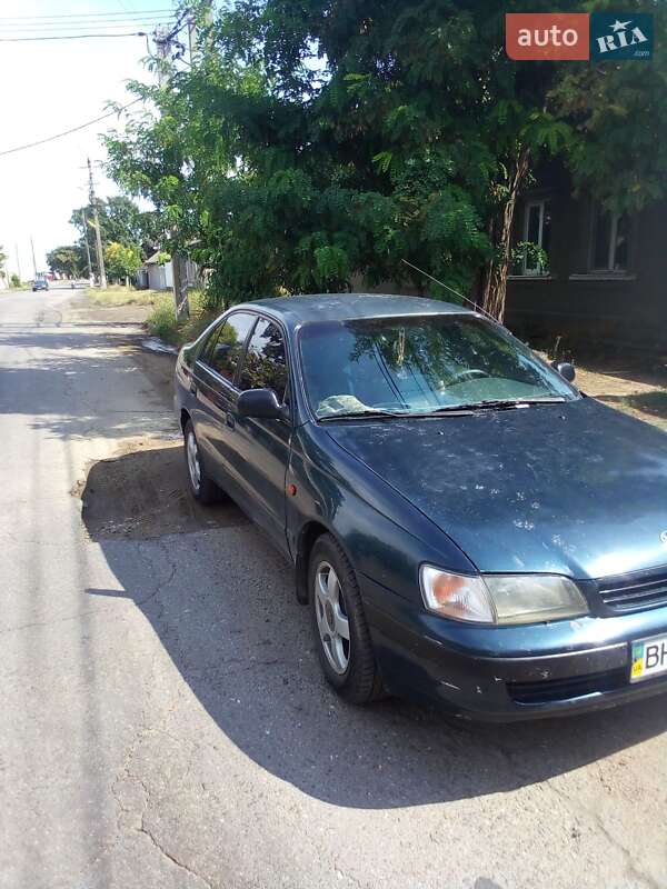 Седан Toyota Carina E 1996 в Белгороде-Днестровском