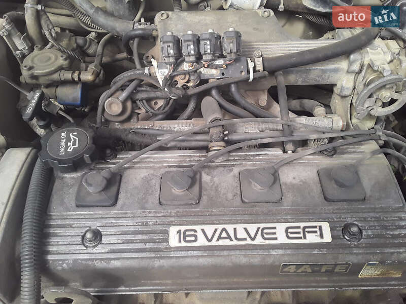 Универсал Toyota Carina E 1993 в Шабо