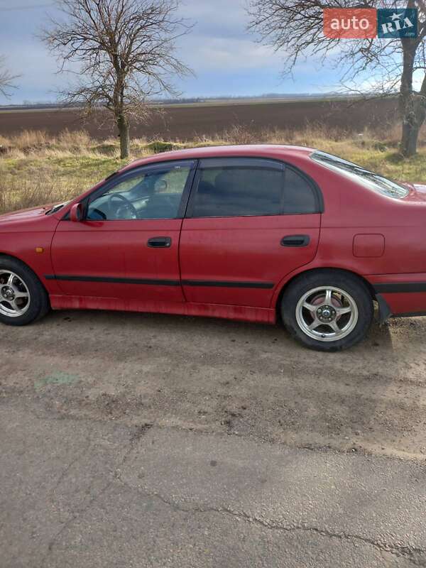 Седан Toyota Carina E 1994 в Теплодаре