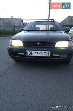 Седан Toyota Carina E 1995 в 