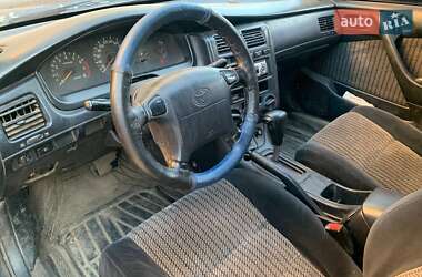Седан Toyota Carina E 1994 в 