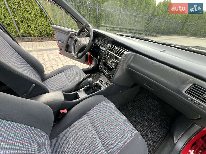 Седан Toyota Carina E 1994 в Одесі