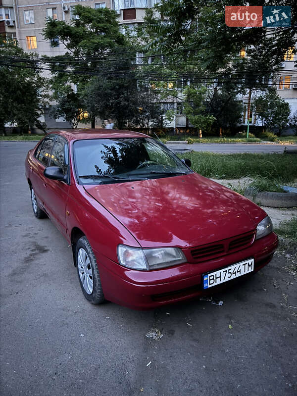 Седан Toyota Carina E 1996 в 
