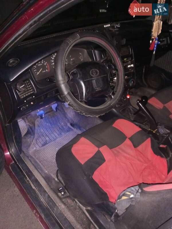 Toyota Carina E 1994