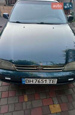 Седан Toyota Carina E 1993 в Одесі