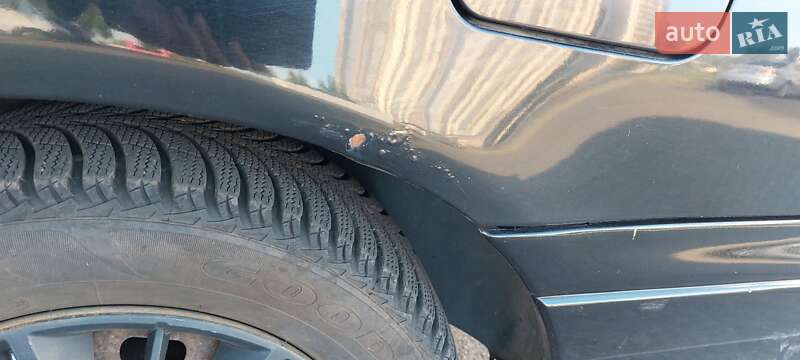 Седан Toyota Carina E 1995 в Черкасах