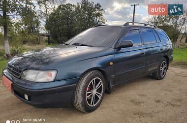 Универсал Toyota Carina E 1993 в Одессе