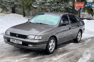 Ліфтбек Toyota Carina E 1994 в Збаражі